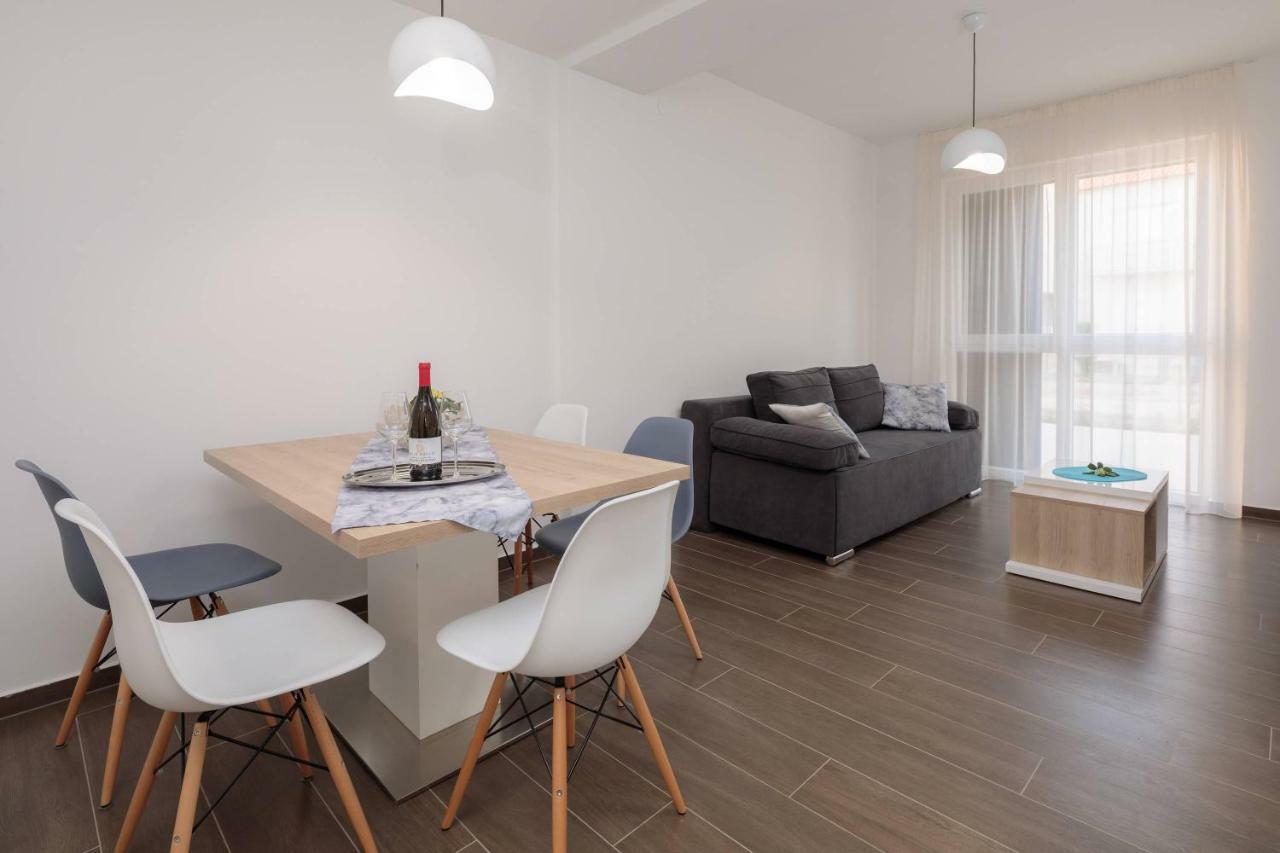 Apartmani Kos D Supetar Exterior foto