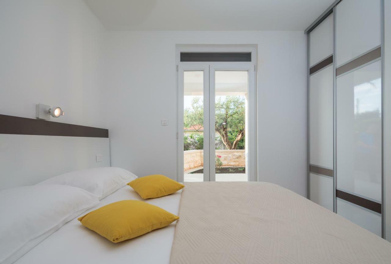 Apartmani Kos D Supetar Exterior foto